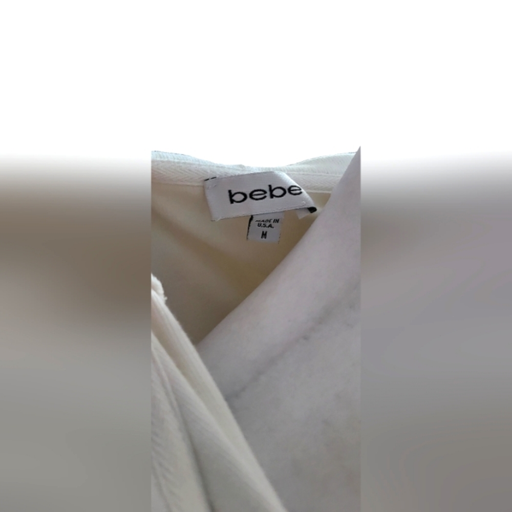 Bebe - Picture 4 of 5